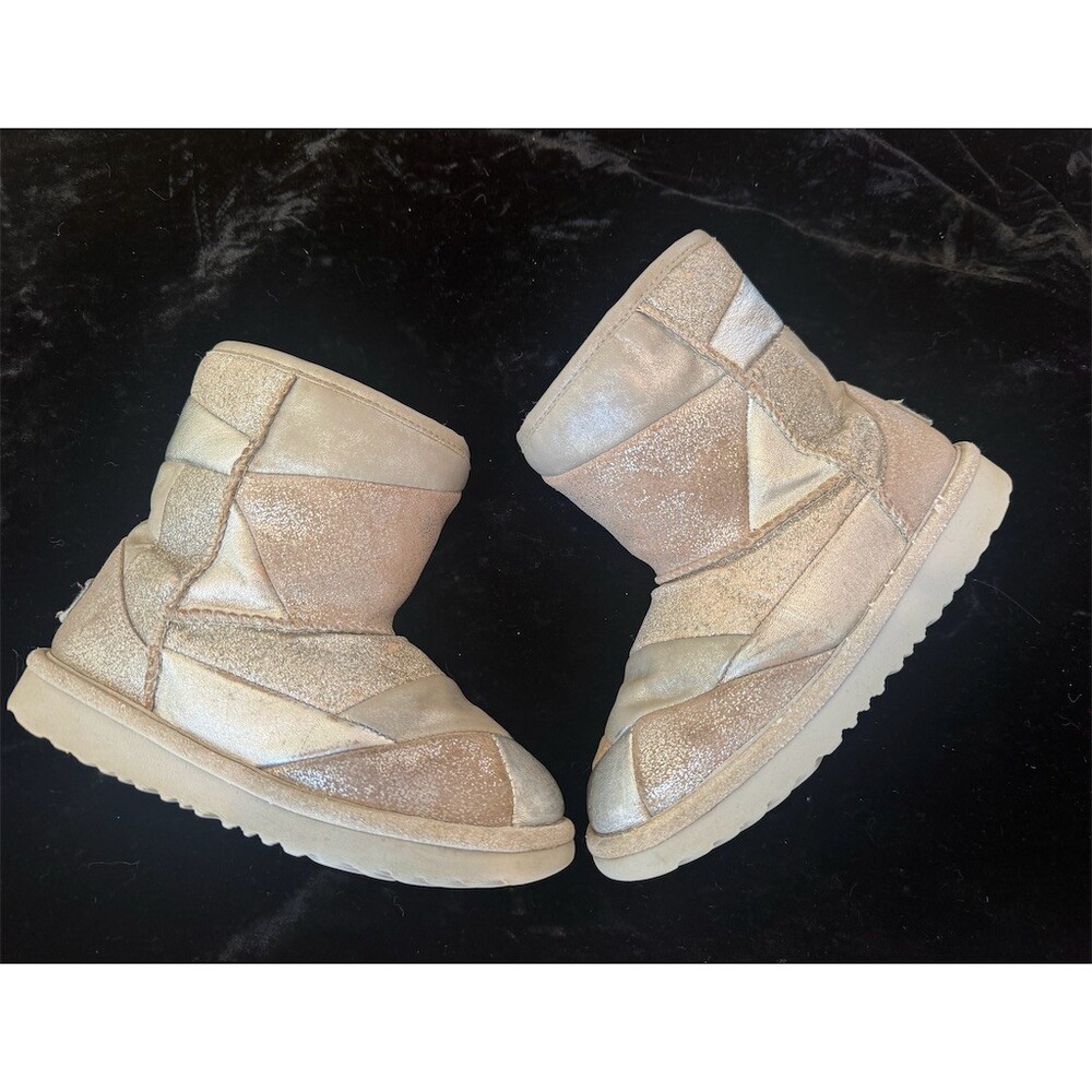 UGG Classic Short II Patchwork Boots Girls Cute Glitter Slip On US 12 Silver